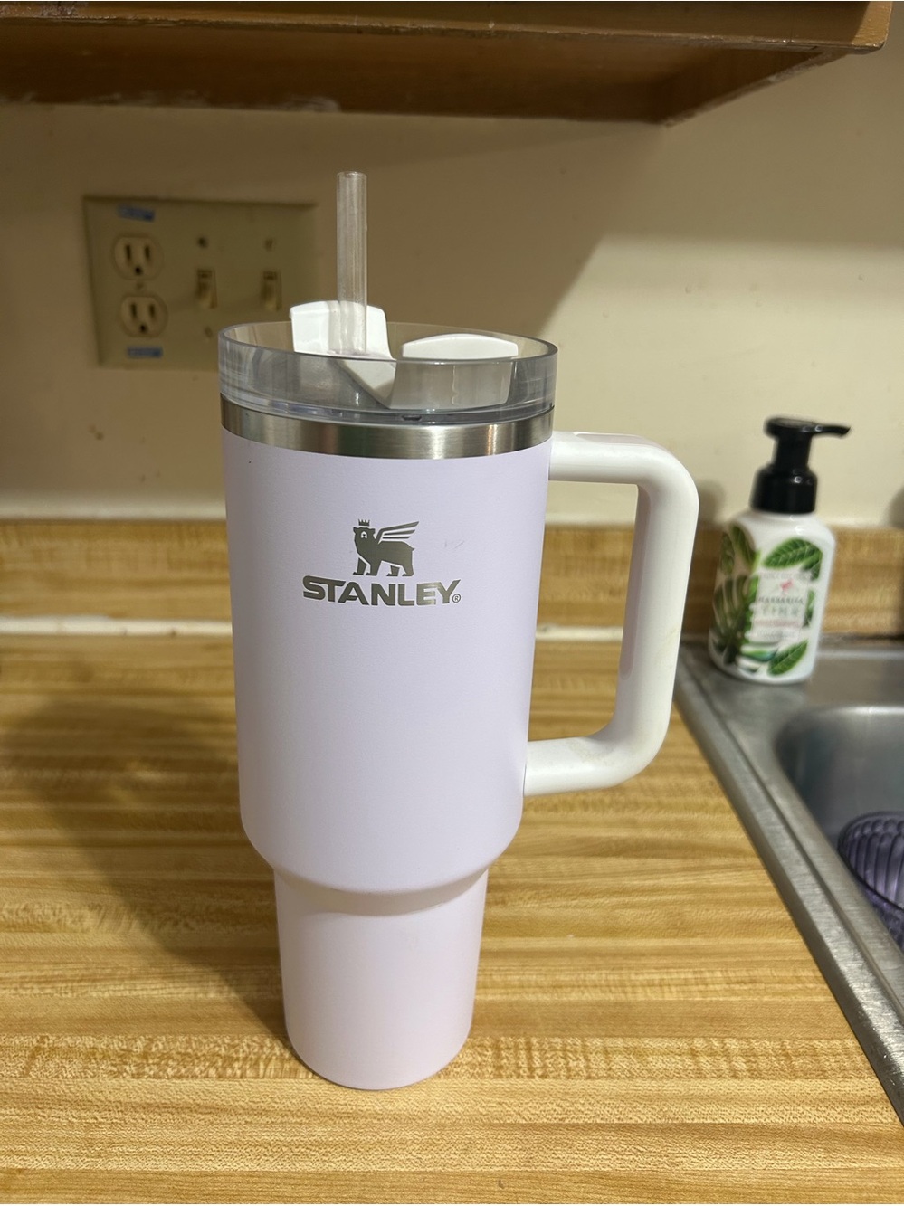 Stanley Lilac Tumbler with White Handle and Clear Lid